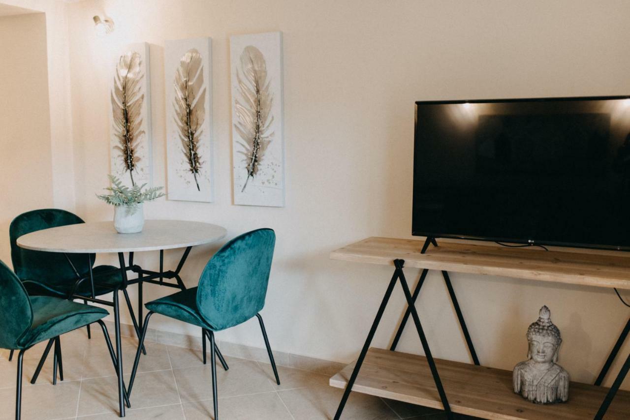 Best House, Central Luxury Apartment, Agiou Nikolaou, Patra Eksteriør bilde